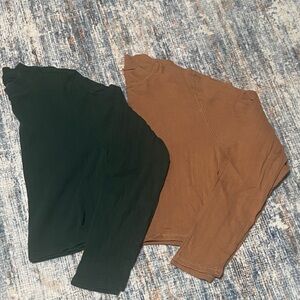 American Eagle Outfitters Women's Long Sleeve Tops - Forest Green and Chestnut